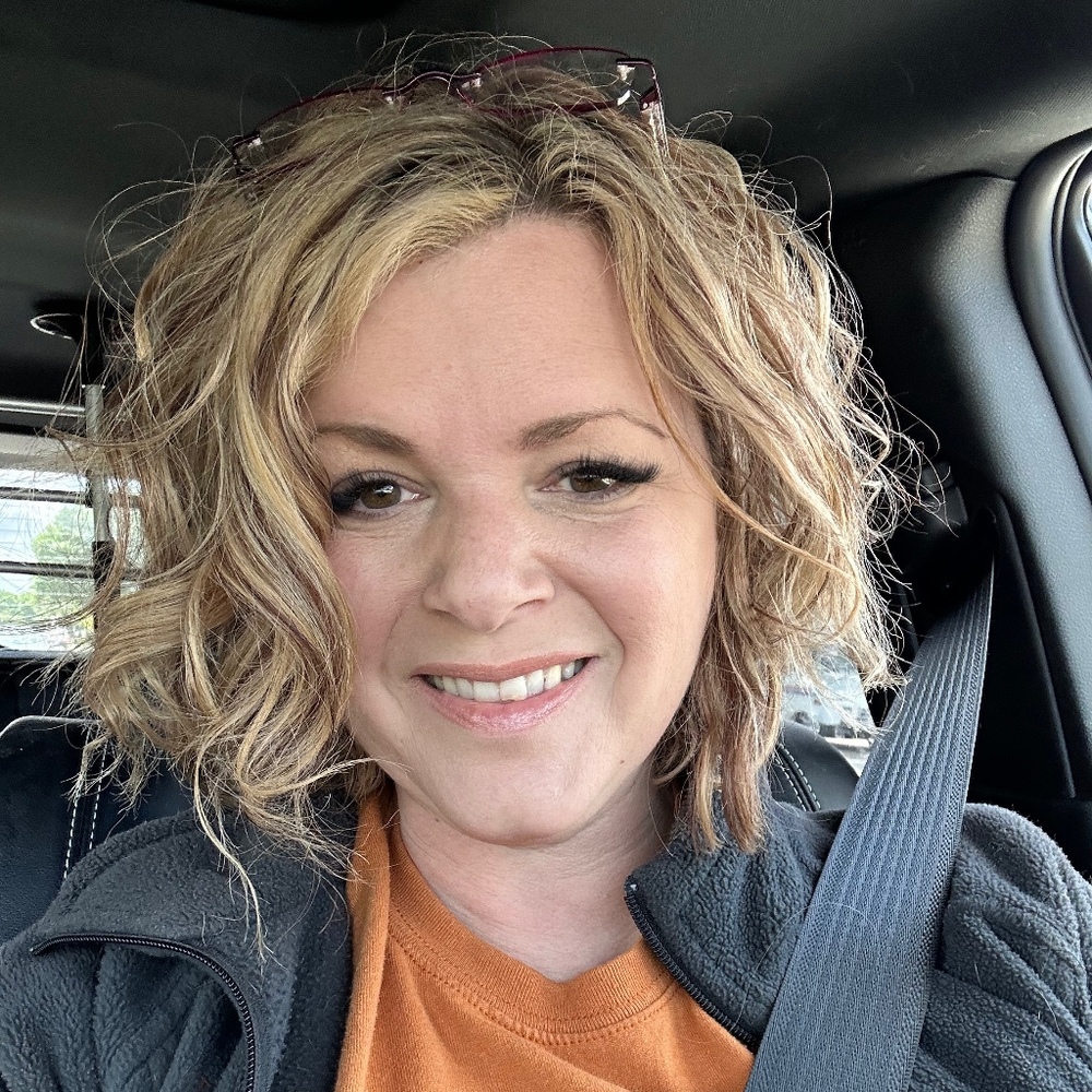Meet your Posher, Maegan